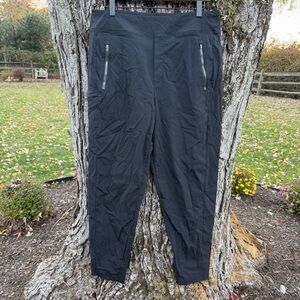 Athleta Trekkie Relaxed Mid Rise Jogger Pant